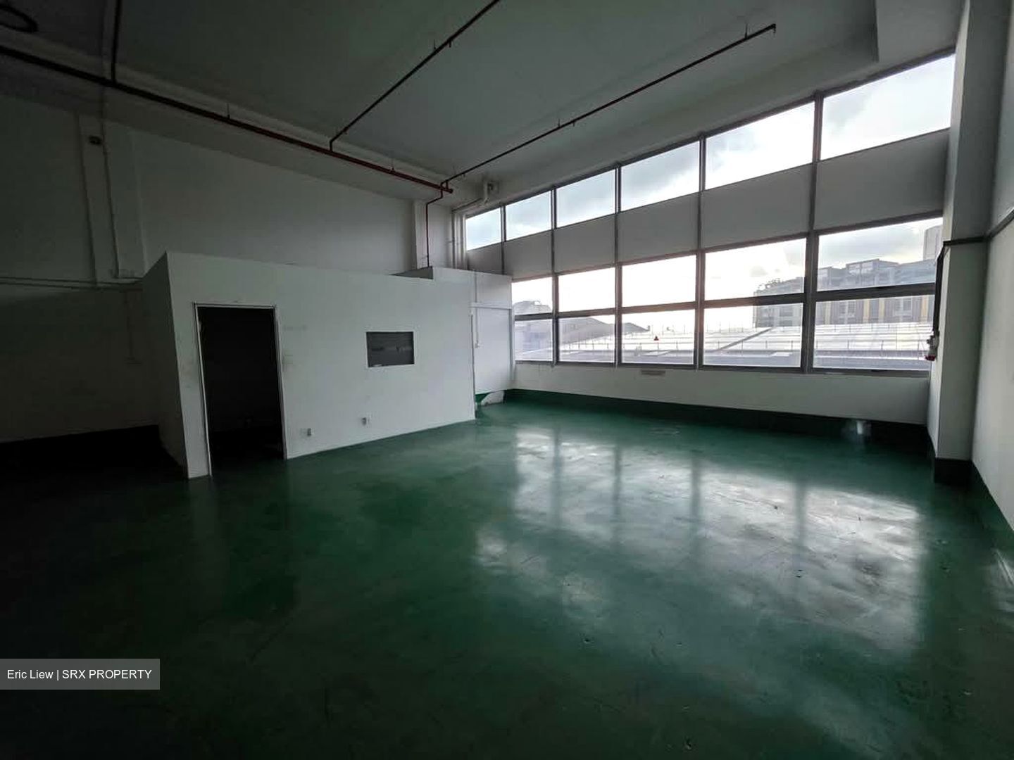 West Connect Building (D22), Factory #568199621